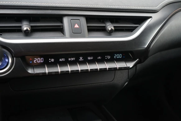 Lexus UX - Afbeelding 15 van 28