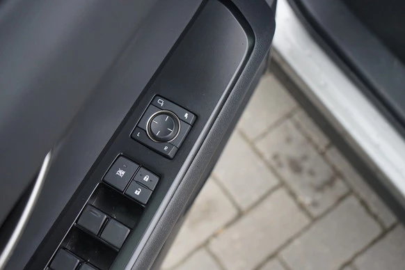 Lexus UX - Afbeelding 25 van 28