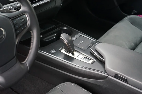 Lexus UX - Afbeelding 26 van 28
