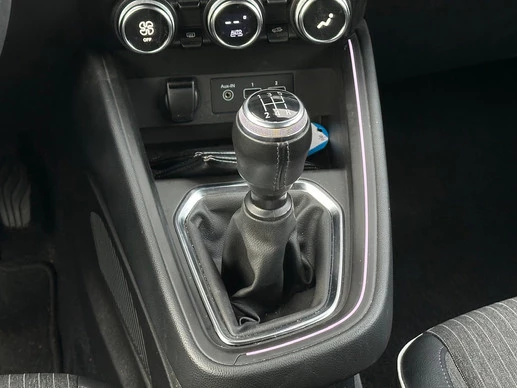 Renault Clio - Afbeelding 26 van 30