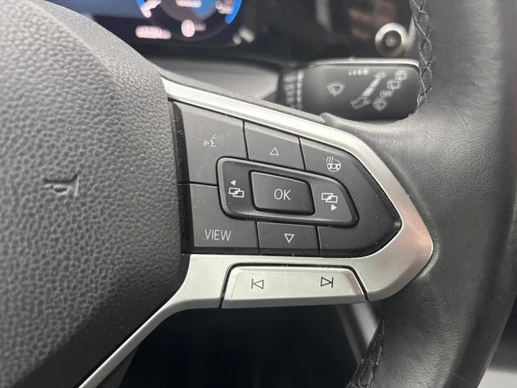 Volkswagen Golf - Afbeelding 21 van 30