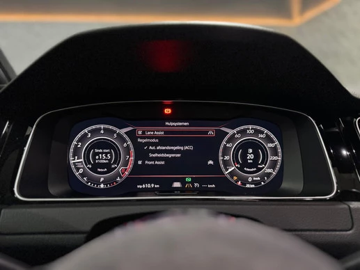 Volkswagen Golf - Afbeelding 21 van 30