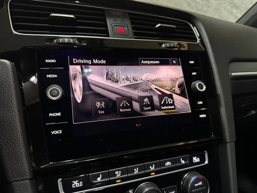 Volkswagen Golf - Afbeelding 22 van 30