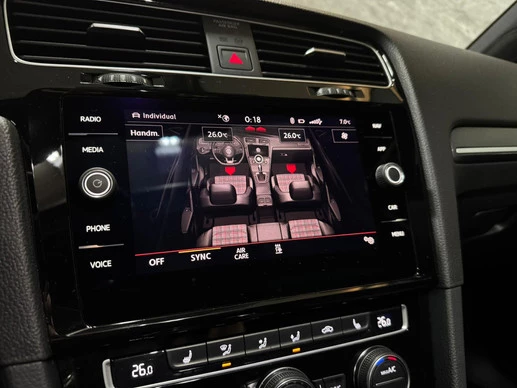 Volkswagen Golf - Afbeelding 25 van 30