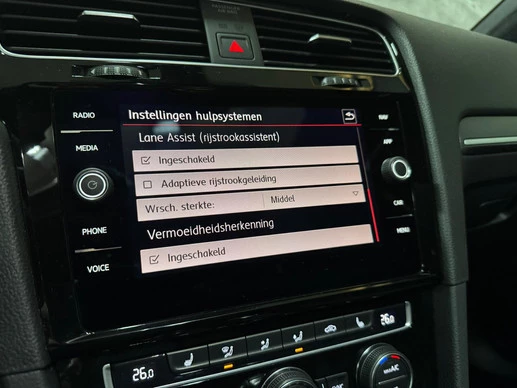 Volkswagen Golf - Afbeelding 27 van 30