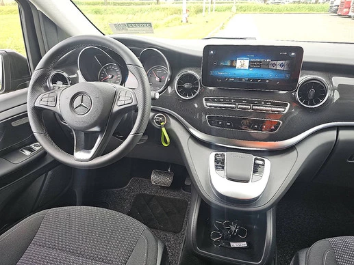 Mercedes-Benz EQV - Afbeelding 7 van 29