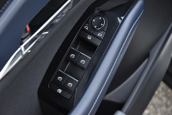 Mazda CX-30 - Afbeelding 19 van 25