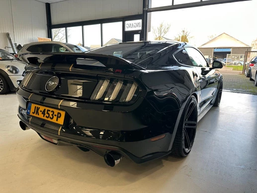 Ford Mustang - Afbeelding 5 van 21