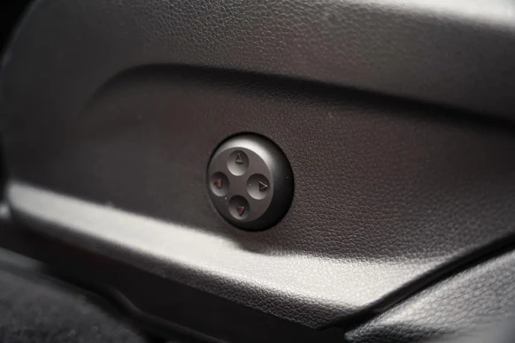 Mercedes-Benz EQC - Afbeelding 11 van 30