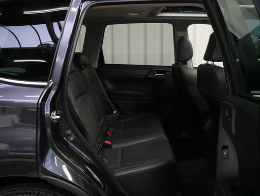 Subaru Forester - Afbeelding 8 van 24