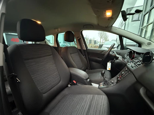 Opel Meriva - Afbeelding 8 van 28