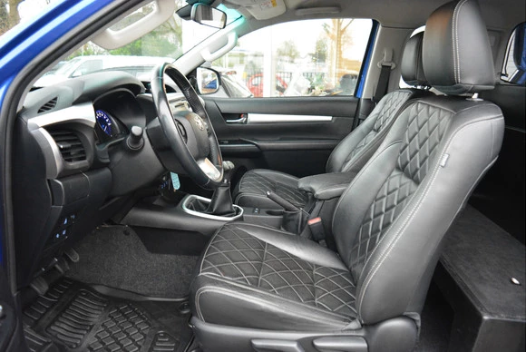 Toyota Hilux - Afbeelding 11 van 25