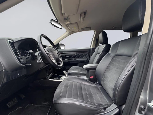 Mitsubishi Outlander - Afbeelding 21 van 30