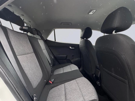 Kia Stonic - Afbeelding 22 van 30