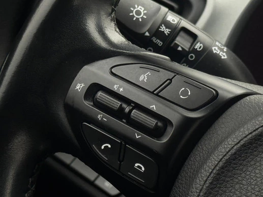 Kia Stonic - Afbeelding 27 van 30