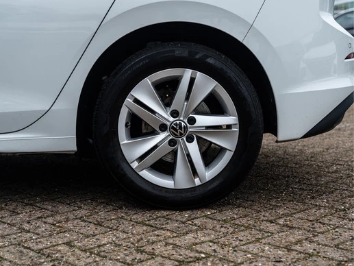 Volkswagen Golf - Afbeelding 11 van 30