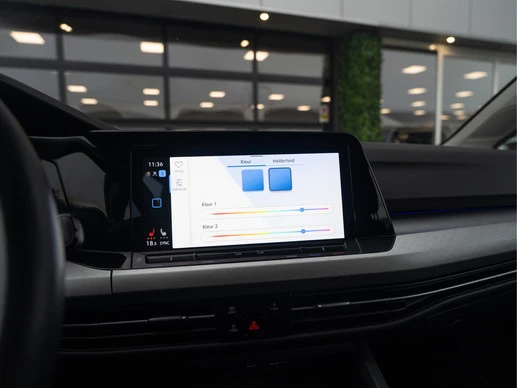 Volkswagen Golf - Afbeelding 18 van 30