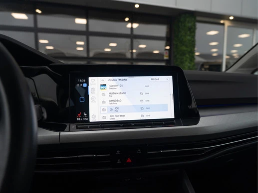 Volkswagen Golf - Afbeelding 20 van 30