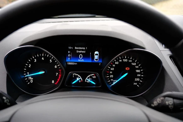 Ford Kuga - Afbeelding 14 van 30