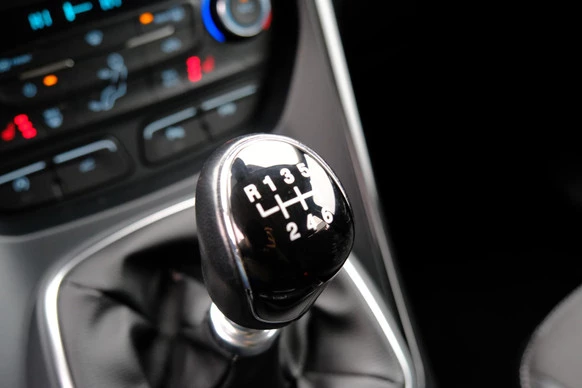 Ford Kuga - Afbeelding 22 van 30