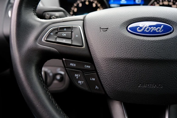 Ford Kuga - Afbeelding 23 van 30