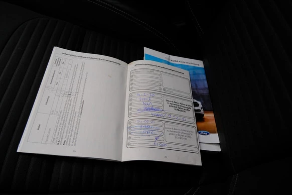 Ford Kuga - Afbeelding 25 van 30