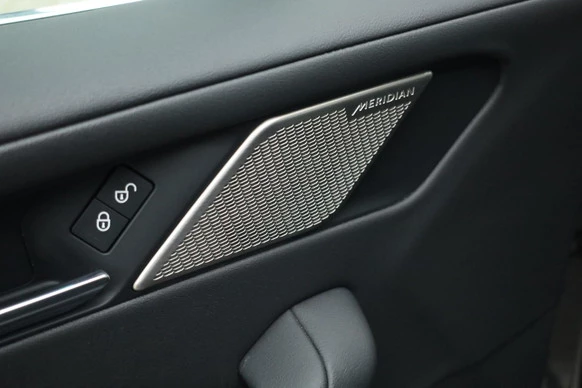 Jaguar I-PACE - Afbeelding 18 van 24