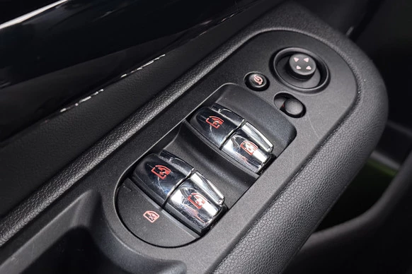 MINI Clubman - Afbeelding 18 van 30