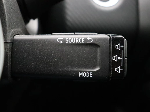 Renault Clio - Afbeelding 25 van 30