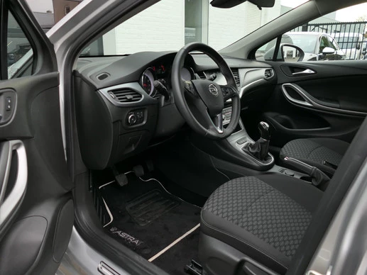 Opel Astra - Afbeelding 17 van 30