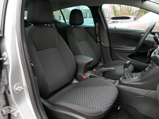 Opel Astra - Afbeelding 22 van 30