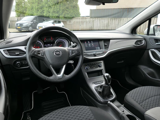 Opel Astra - Afbeelding 24 van 30