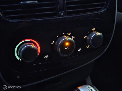 Renault Clio - Afbeelding 15 van 18