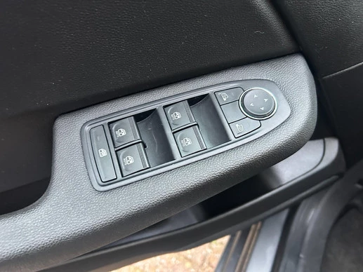 Renault Clio - Afbeelding 11 van 18