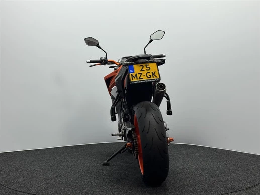 KTM 790 Duke - Afbeelding 13 van 18