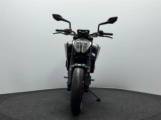 KTM 790 Duke - Afbeelding 5 van 17