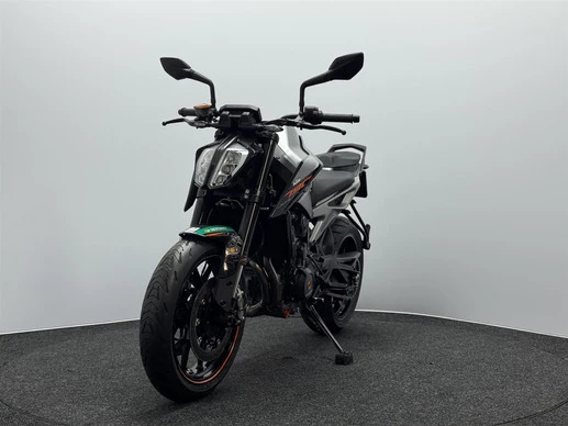 KTM 790 Duke - Afbeelding 6 van 17