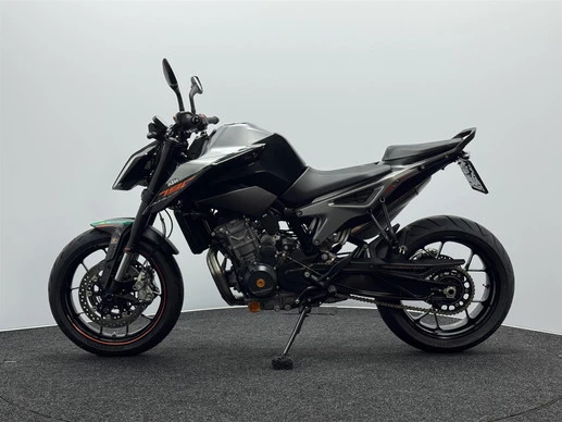 KTM 790 Duke - Afbeelding 9 van 17