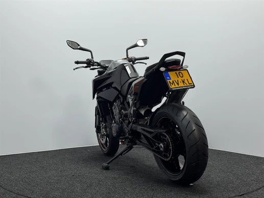 KTM 790 Duke - Afbeelding 12 van 17