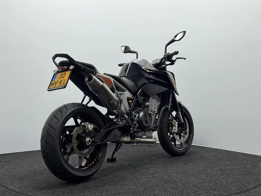KTM 790 Duke - Afbeelding 15 van 17