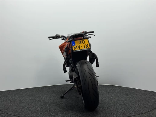 KTM 790 Duke - Afbeelding 13 van 18