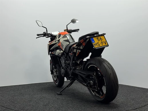 KTM 890 - Afbeelding 12 van 16