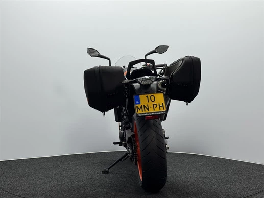 KTM 790 Duke - Afbeelding 13 van 18