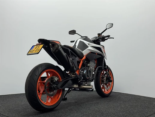 KTM 890 - Afbeelding 15 van 20