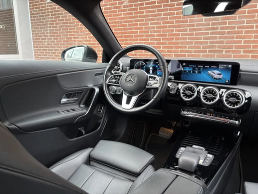 Mercedes-Benz CLA - Afbeelding 2 van 27