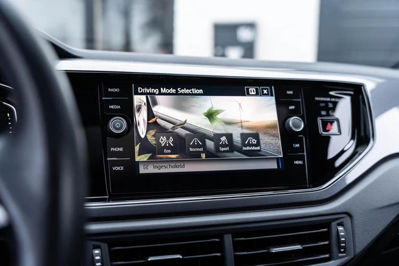 Volkswagen Polo - Afbeelding 24 van 30