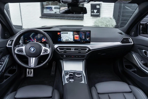 BMW 3 Serie - Afbeelding 22 van 30