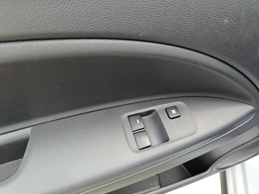 Mitsubishi Space Star - Afbeelding 9 van 28