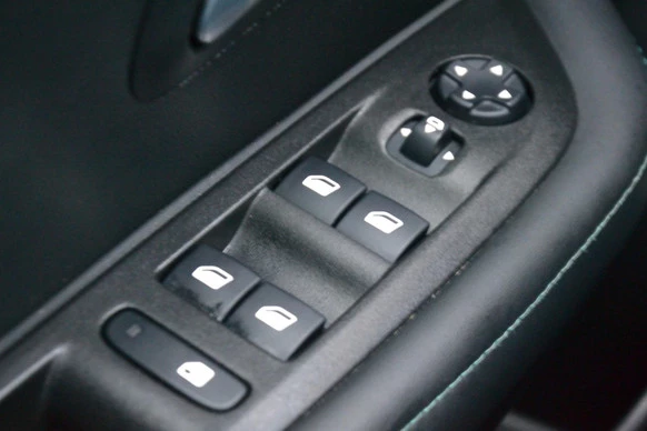 Peugeot 208 - Afbeelding 22 van 24