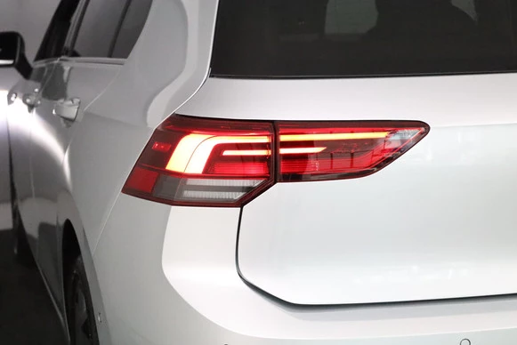 Volkswagen Golf - Afbeelding 15 van 28